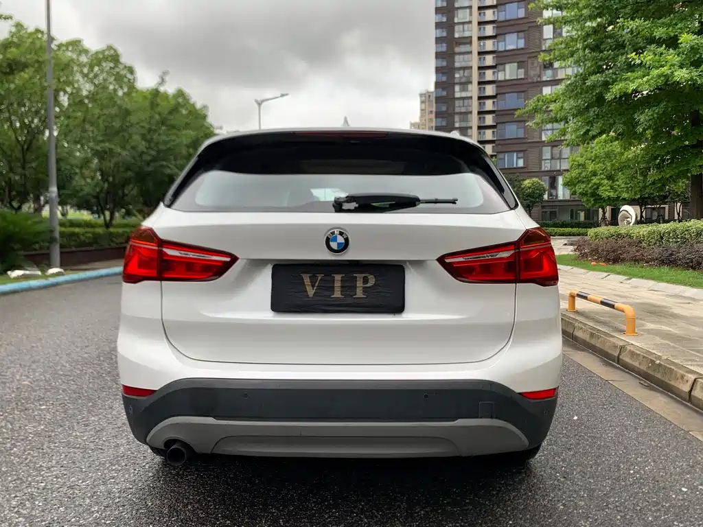 BMW X1 2016 sDrive18Li Premium