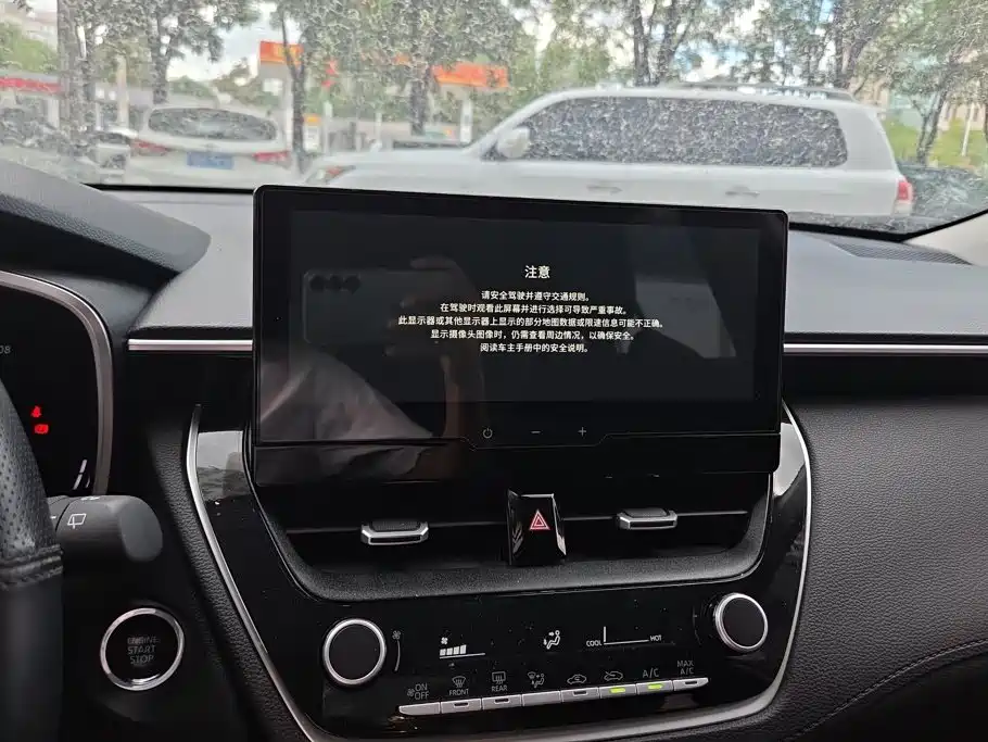 Toyota Frontlander — миниатюра 13