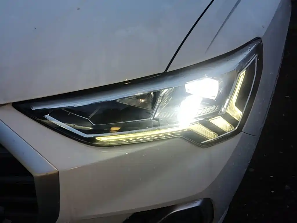Audi Q3 — миниатюра 24