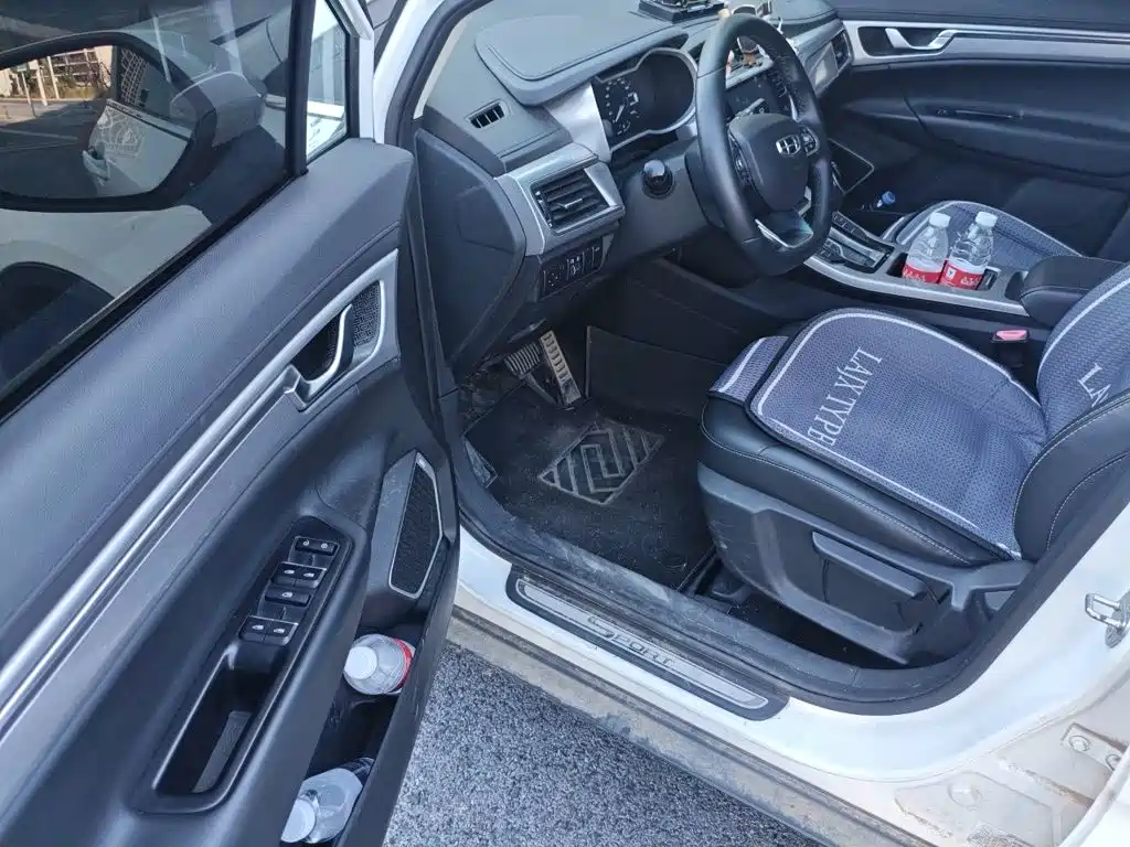 Geely Emgrand GS — миниатюра 17