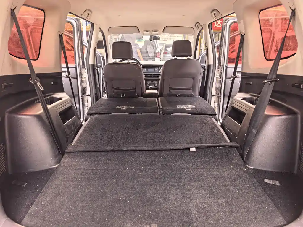Changan Kaicene A600 1.5L Manual Standard Type 7 seats, фото 13