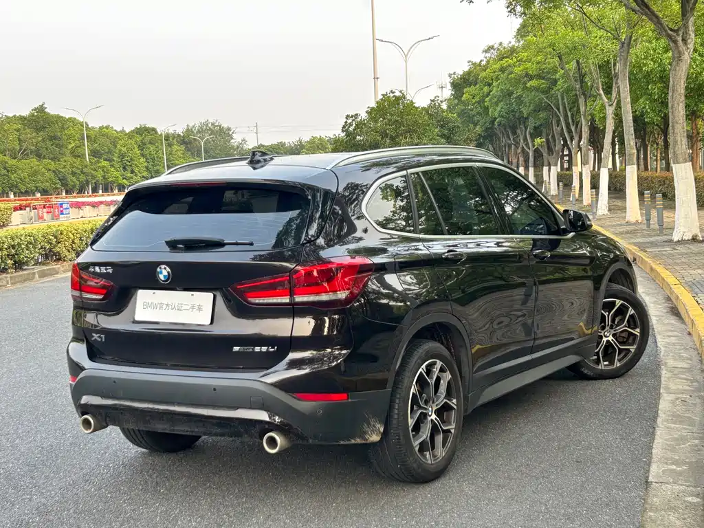 BMW X1 2022 sDrive25Li Lead