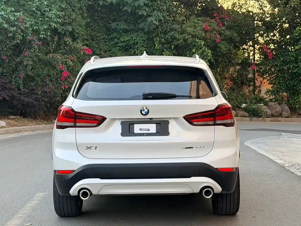 BMW X1 — миниатюра 3