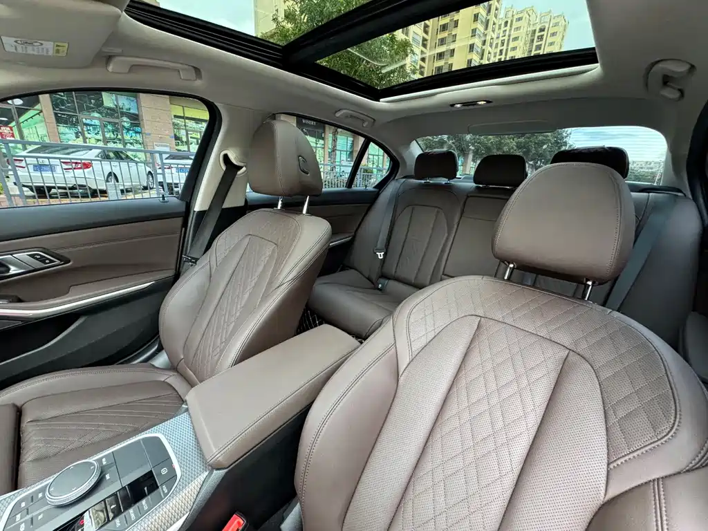 BMW 3 Series — миниатюра 11