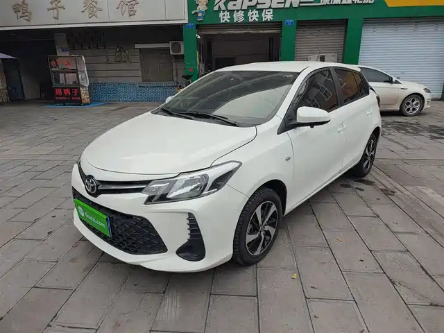 TOYOTA VIOS FS
