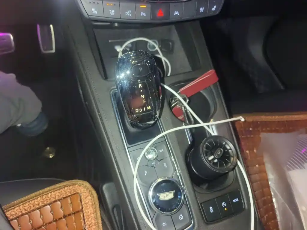 Cadillac XT4 — миниатюра 7