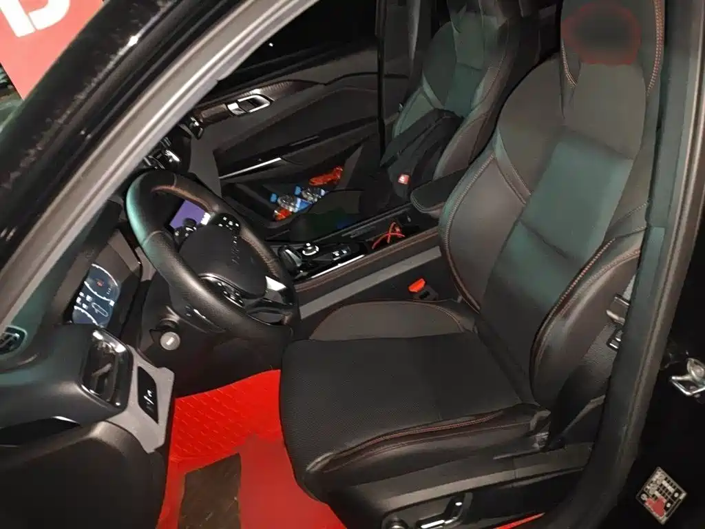 Lynk & Co 03 — миниатюра 8