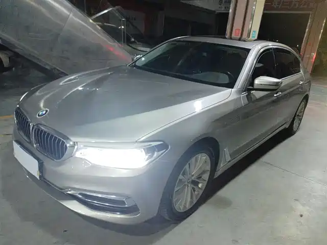 BMW 5 SERIES 2020