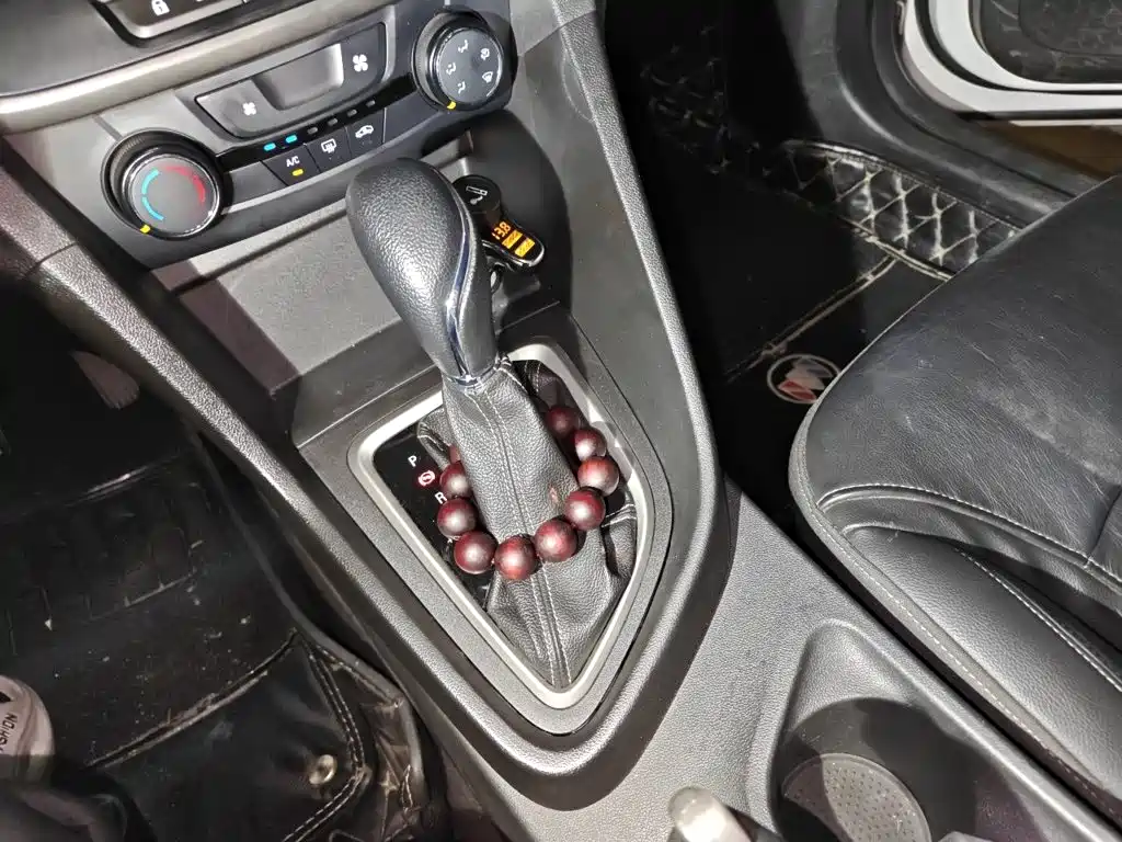 Buick Excelle — миниатюра 7