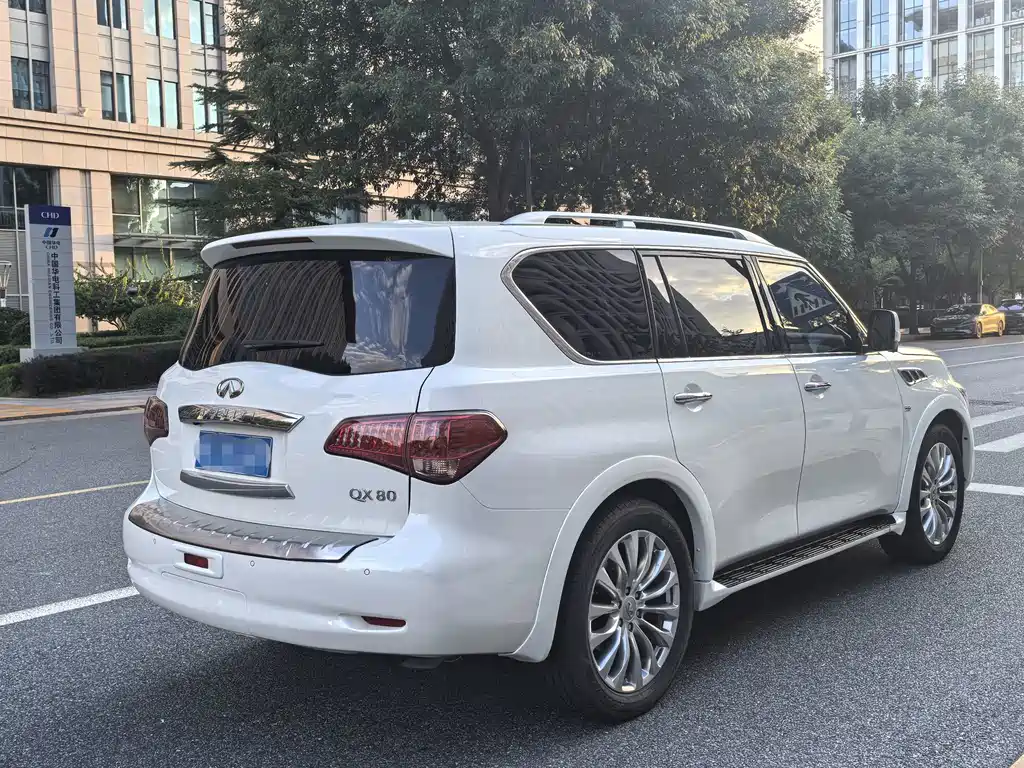 Infiniti QX80 — миниатюра 4