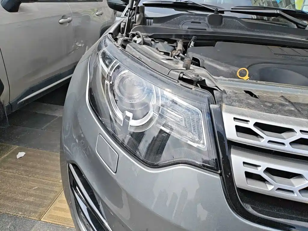 Land Rover Discovery Sport — миниатюра 7