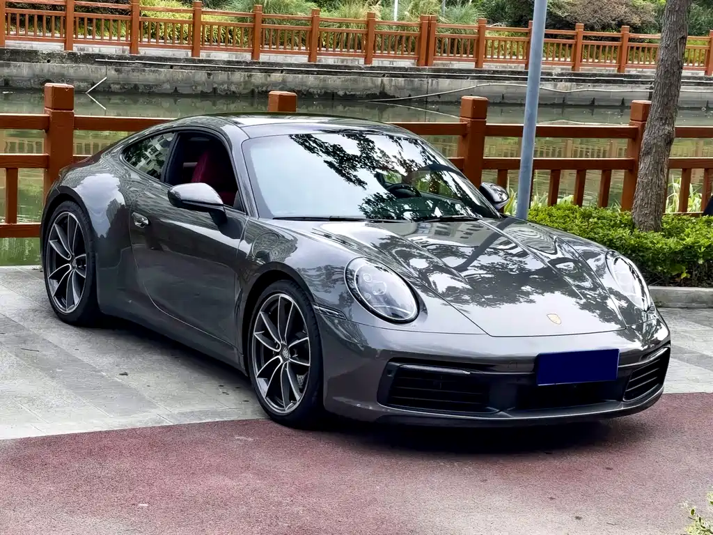 Porsche 911 2022 Carrera 3.0T