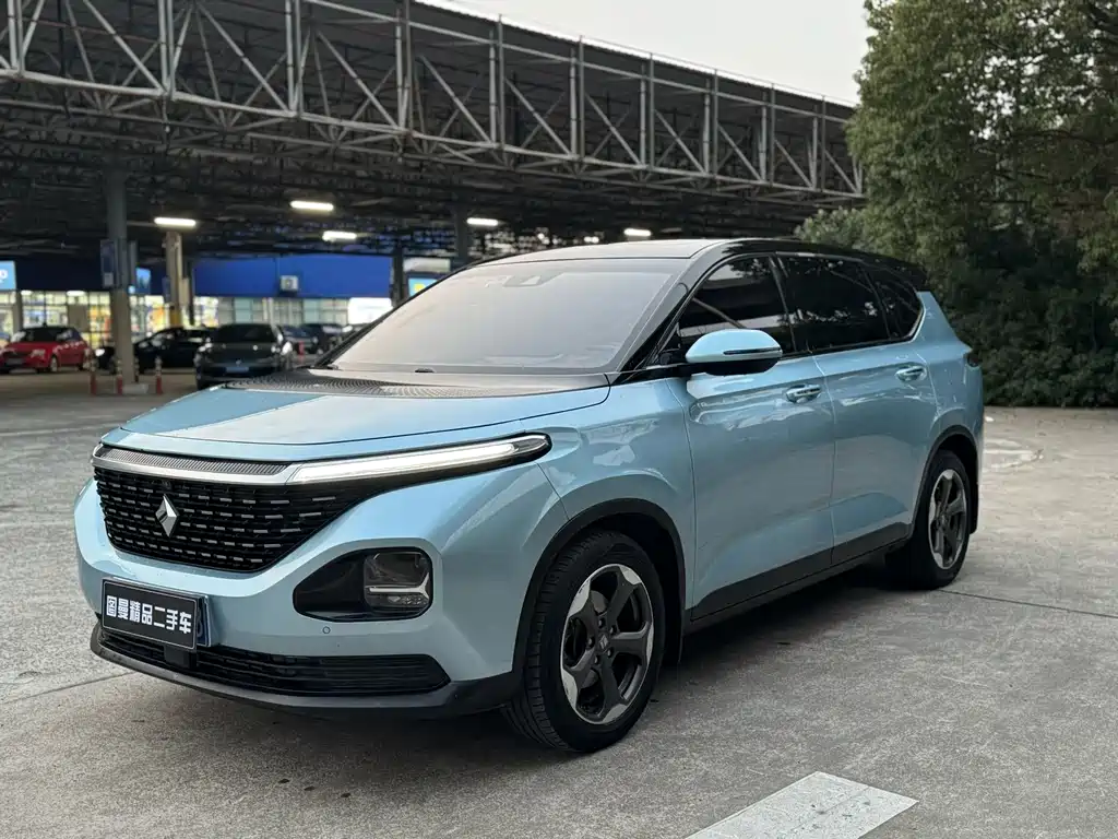 Купить Baojun RM-5