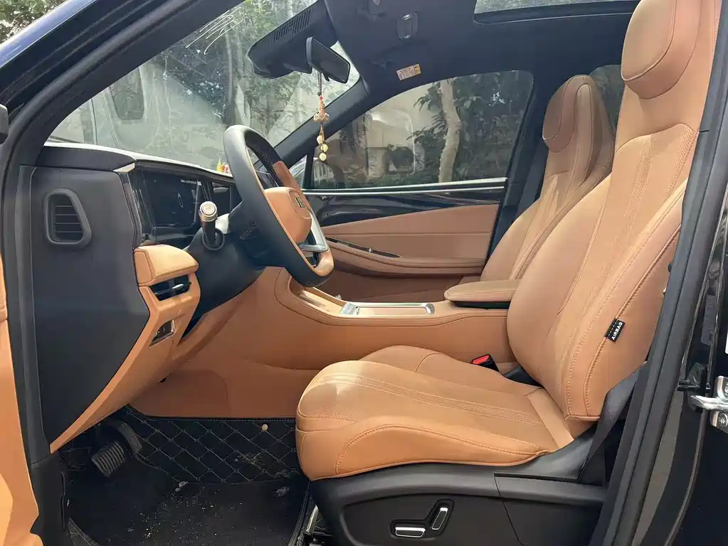 GEELY GALAXY GALAXY L7