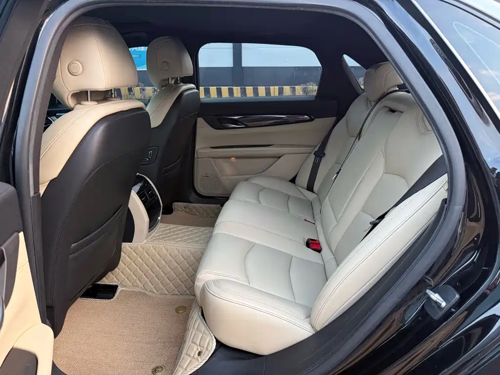 Cadillac CT6 — миниатюра 10