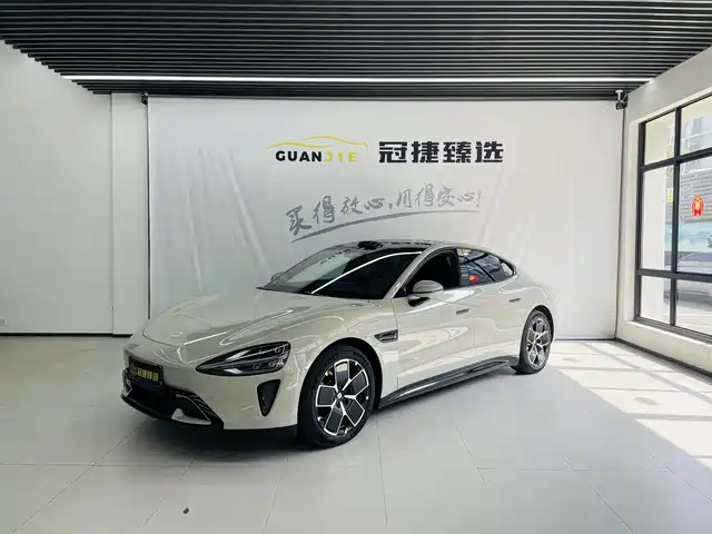 XIAOMI CAR XIAOMI SU7 2025