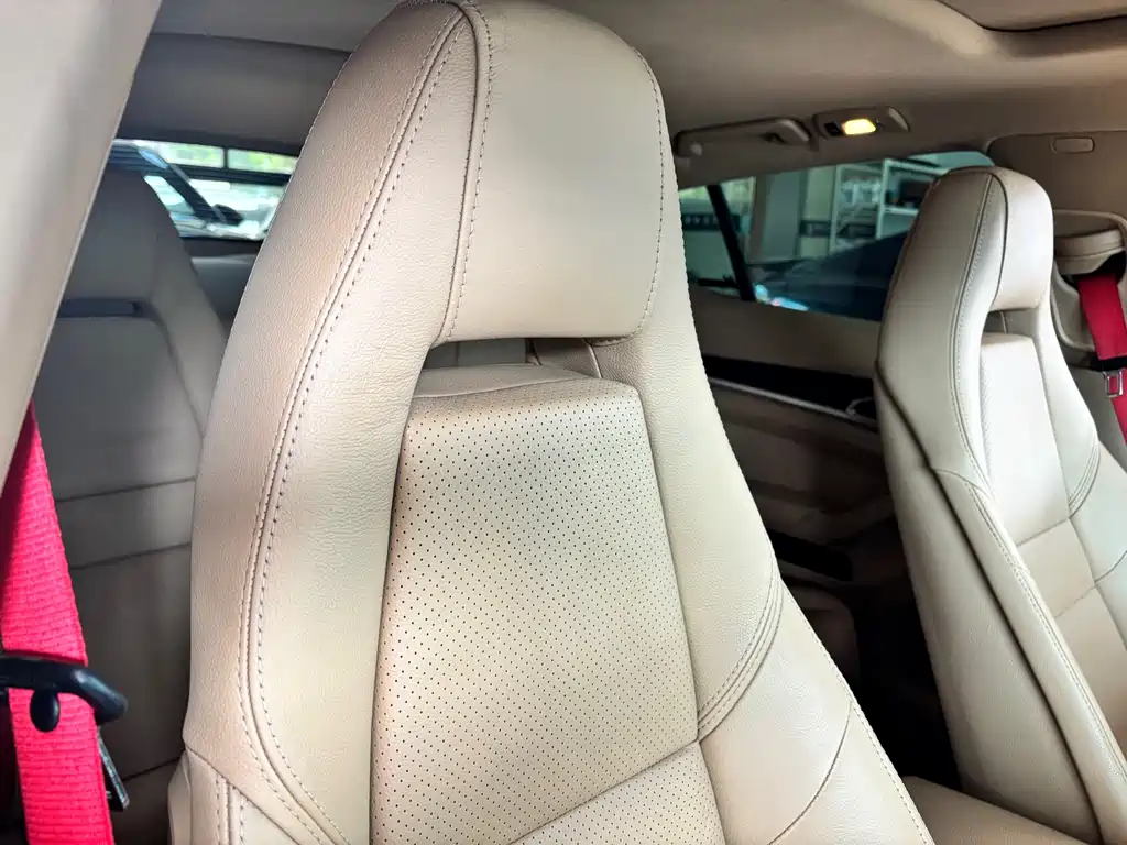 Porsche Panamera 2010 Panamera 3.6L