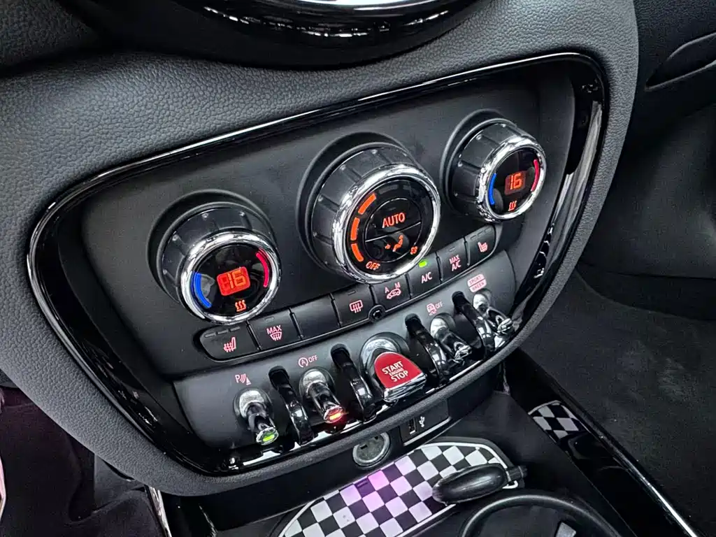 MINI Mini JCW Clubman — миниатюра 14