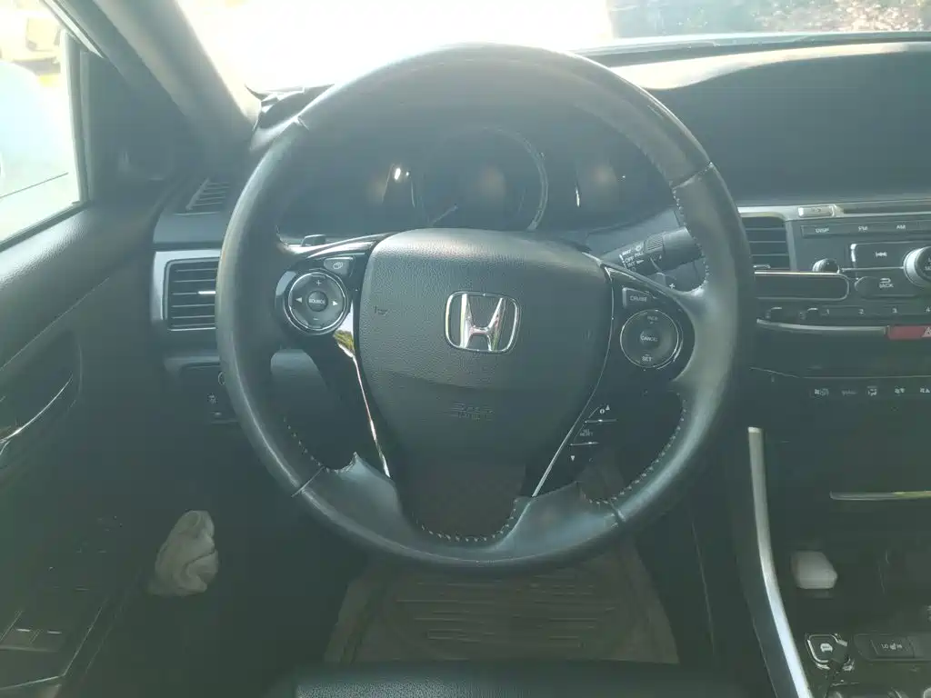 Honda Accord — миниатюра 3