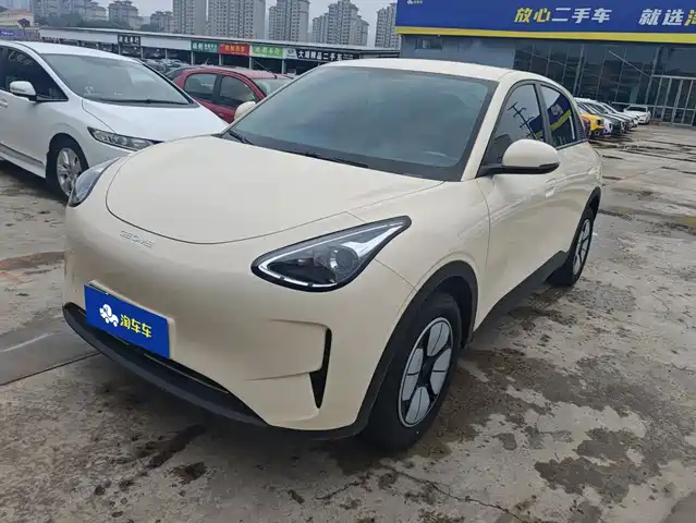 2025 Geely Xingyuan
