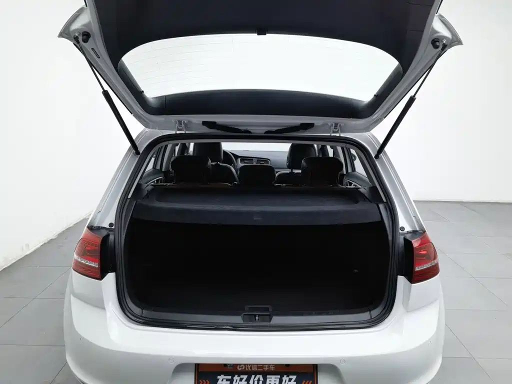 Volkswagen Golf — миниатюра 16