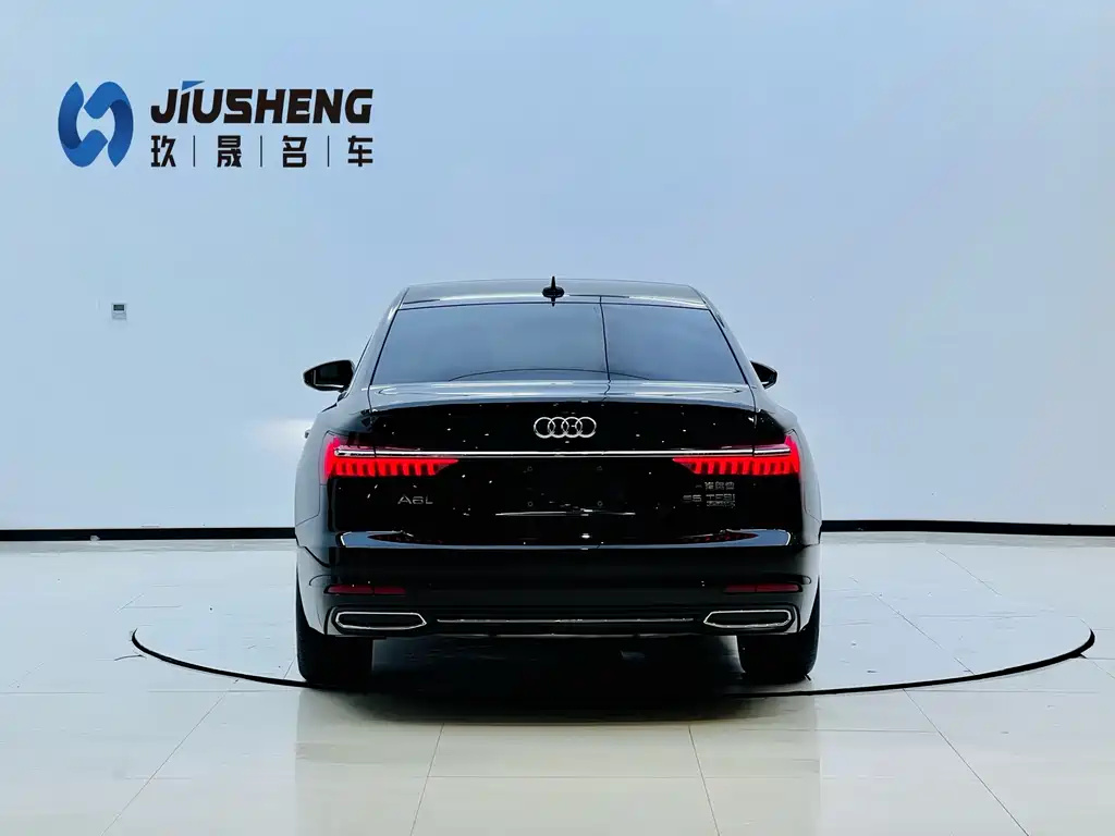 Audi A6L 2022 55 TFSI quattro Premium