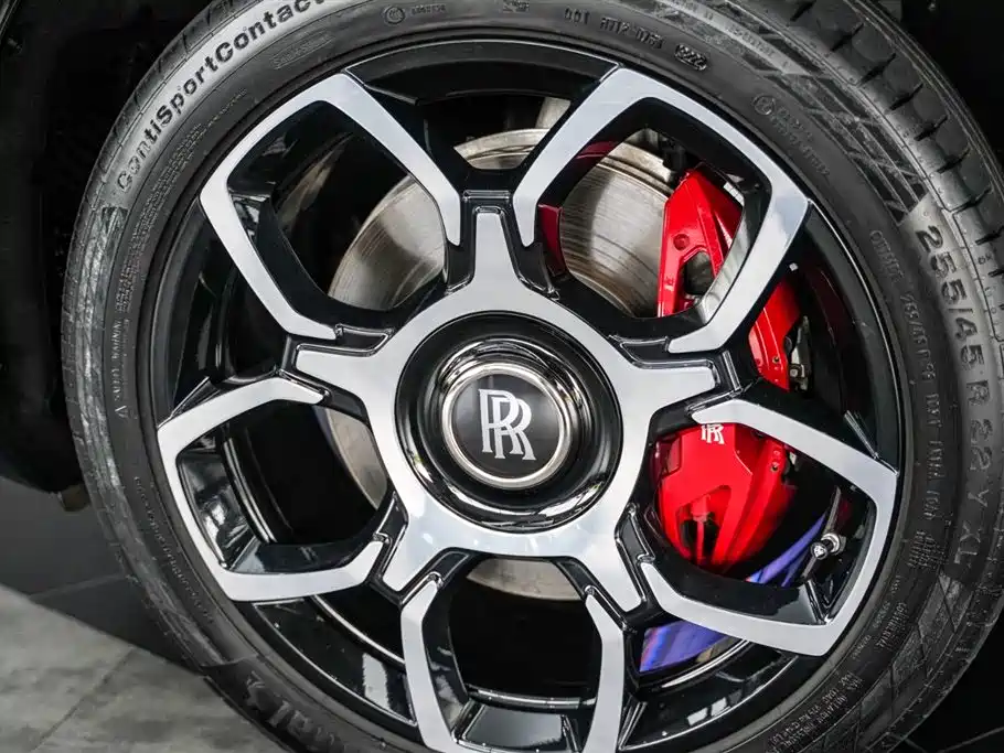 Rolls-Royce Cullinan 2022 Black Badge