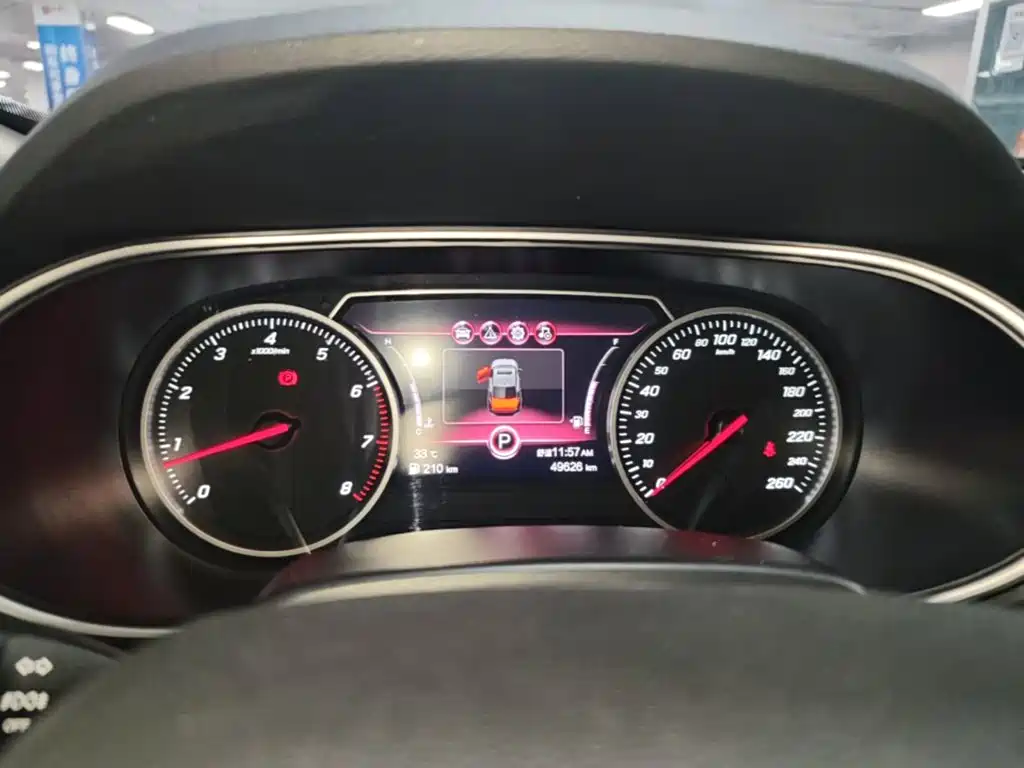 Hongqi Hongqi H5 — миниатюра 12