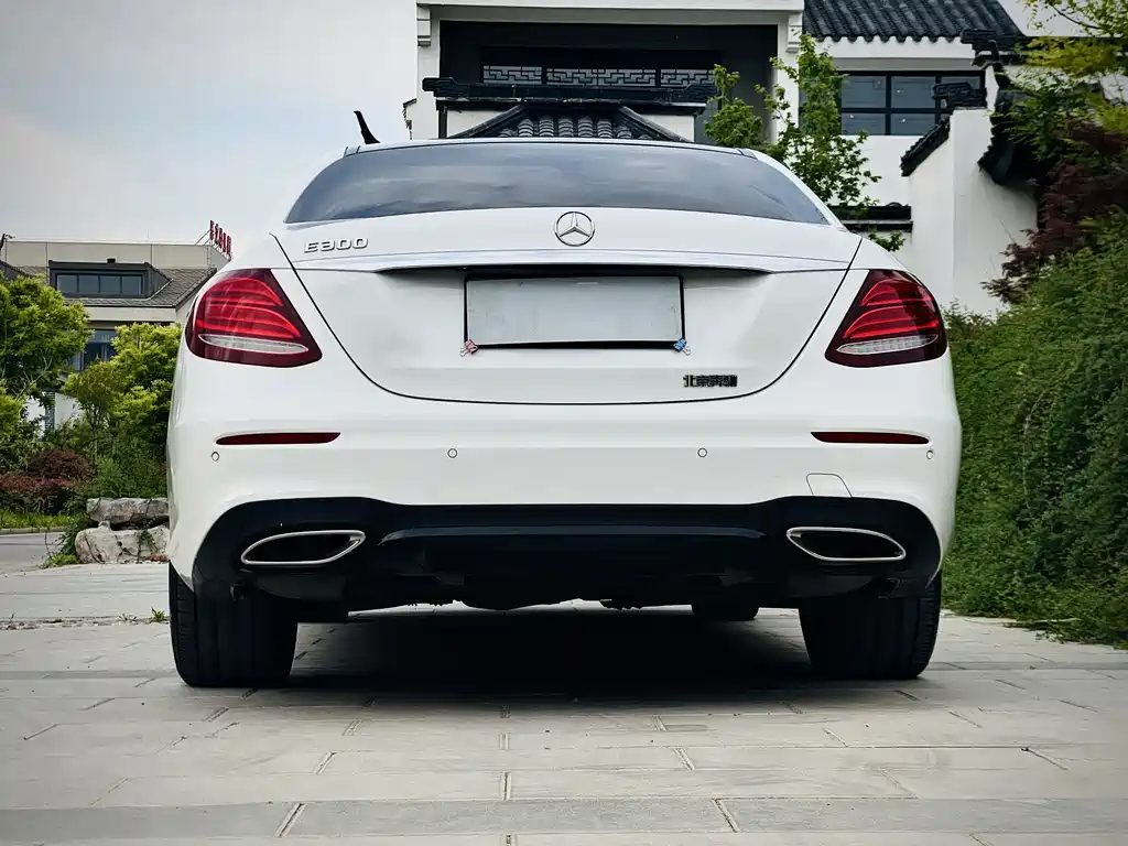 Mercedes-Benz E-Class E 2017 E 300 Sport