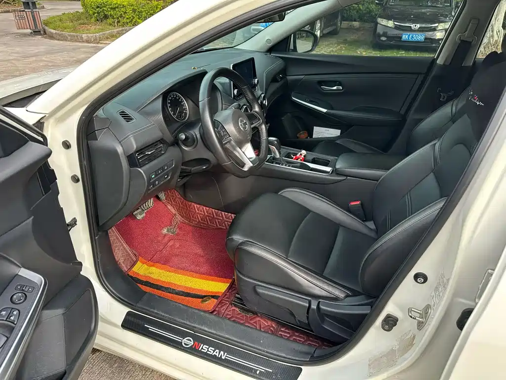 Nissan Sylphy 2020 1.6L XL CVT Enjoy