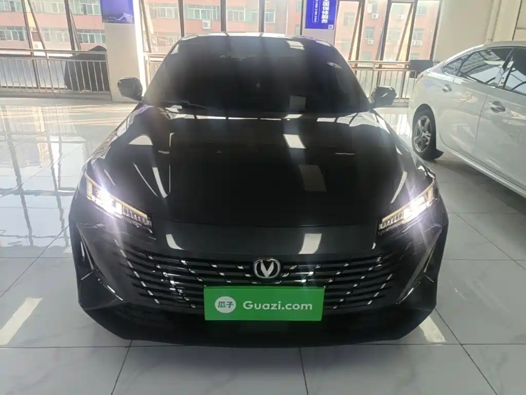 Changan Eado — миниатюра 3