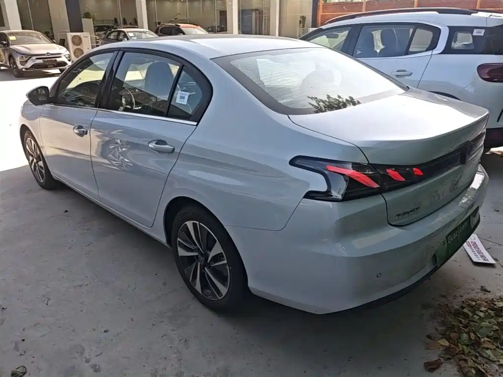Peugeot 408 2024 360THP