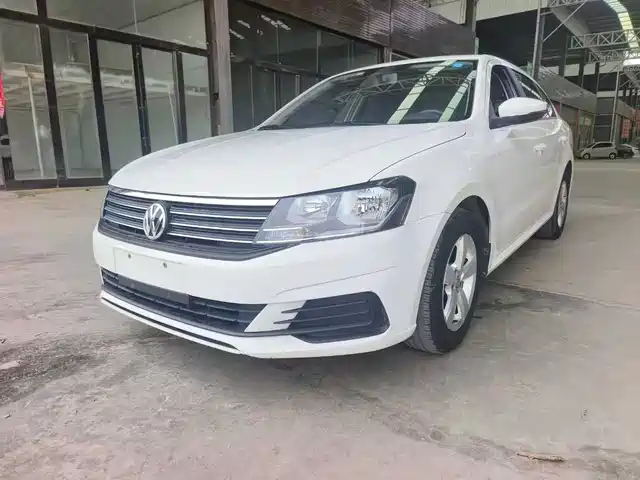 VOLKSWAGEN LAVIDA 2023