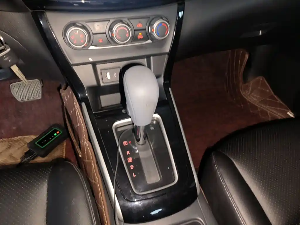 Nissan Sylphy — миниатюра 14