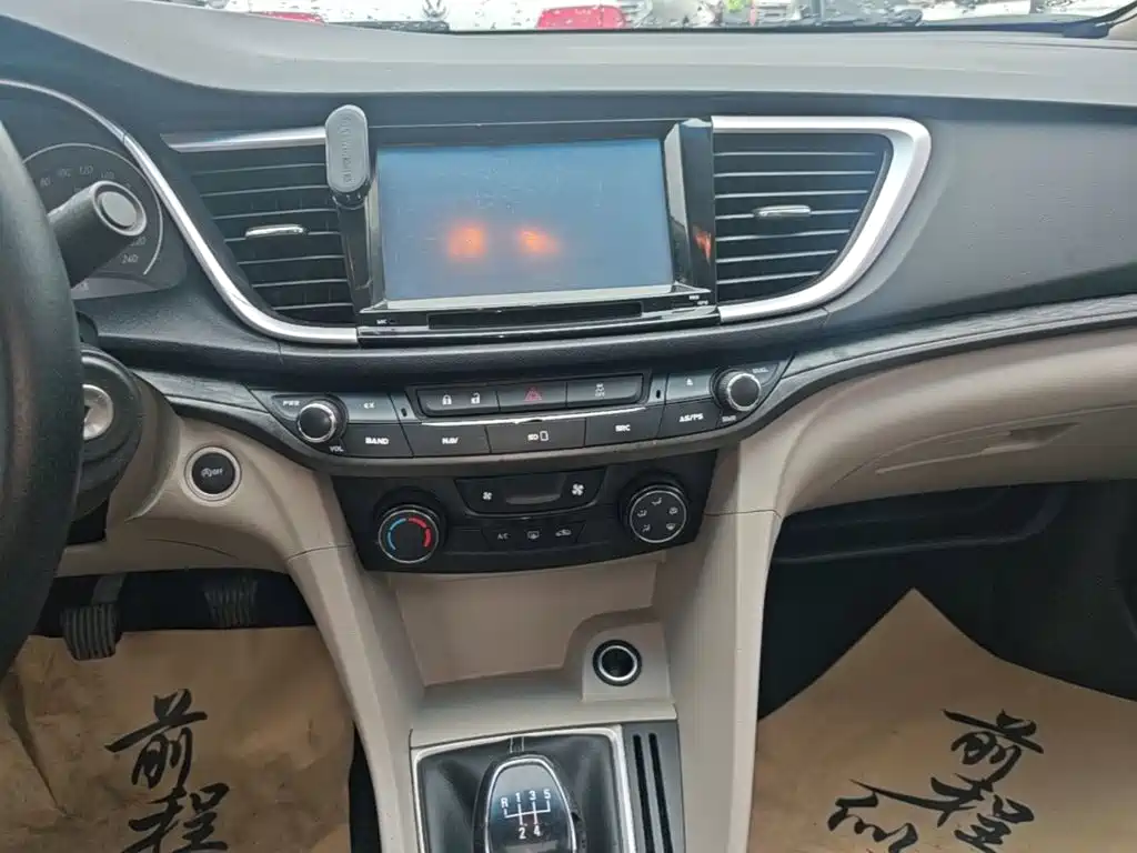 Buick Excelle — миниатюра 13