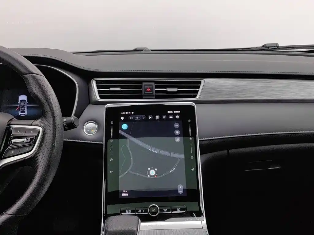Roewe RX5 — миниатюра 12