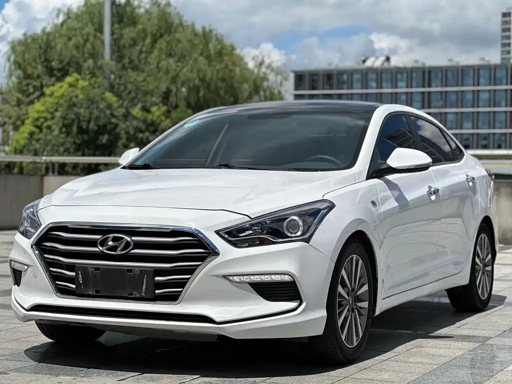 Hyundai Mistra