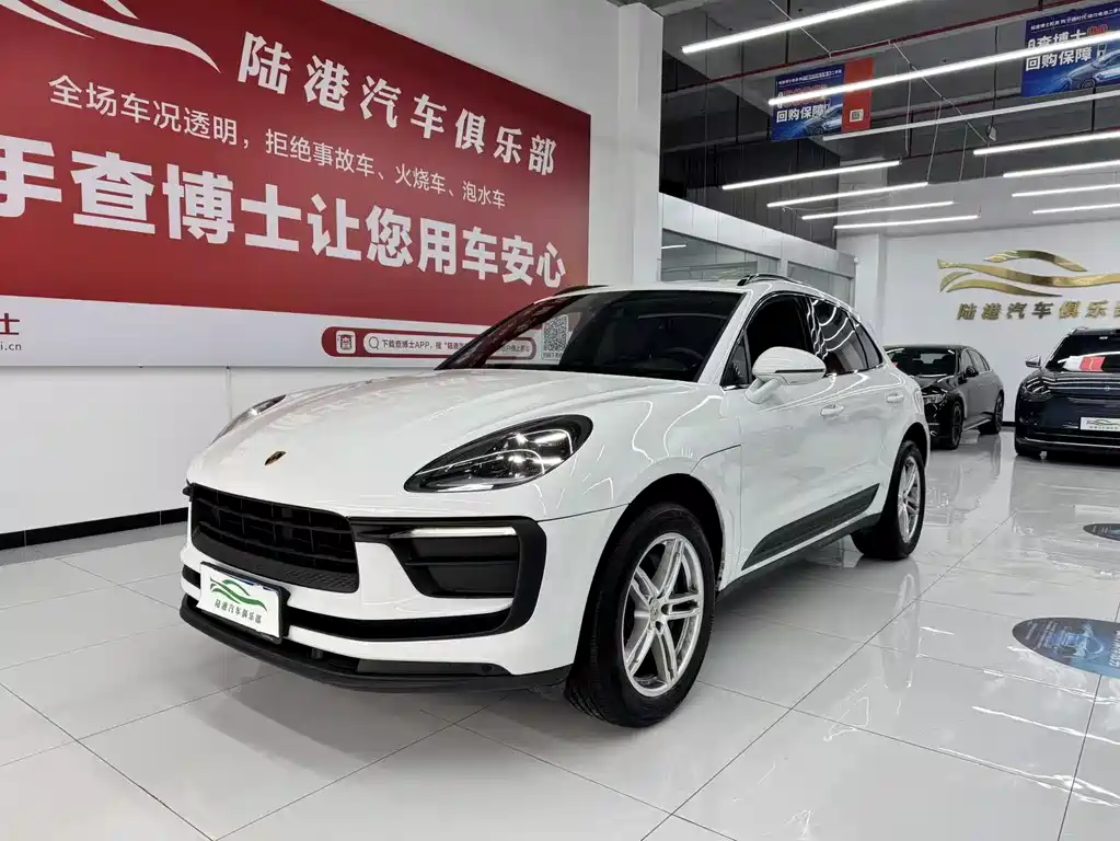 Porsche Macan 2023