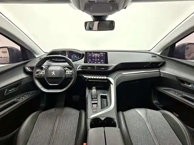 Peugeot 4008 — миниатюра 4
