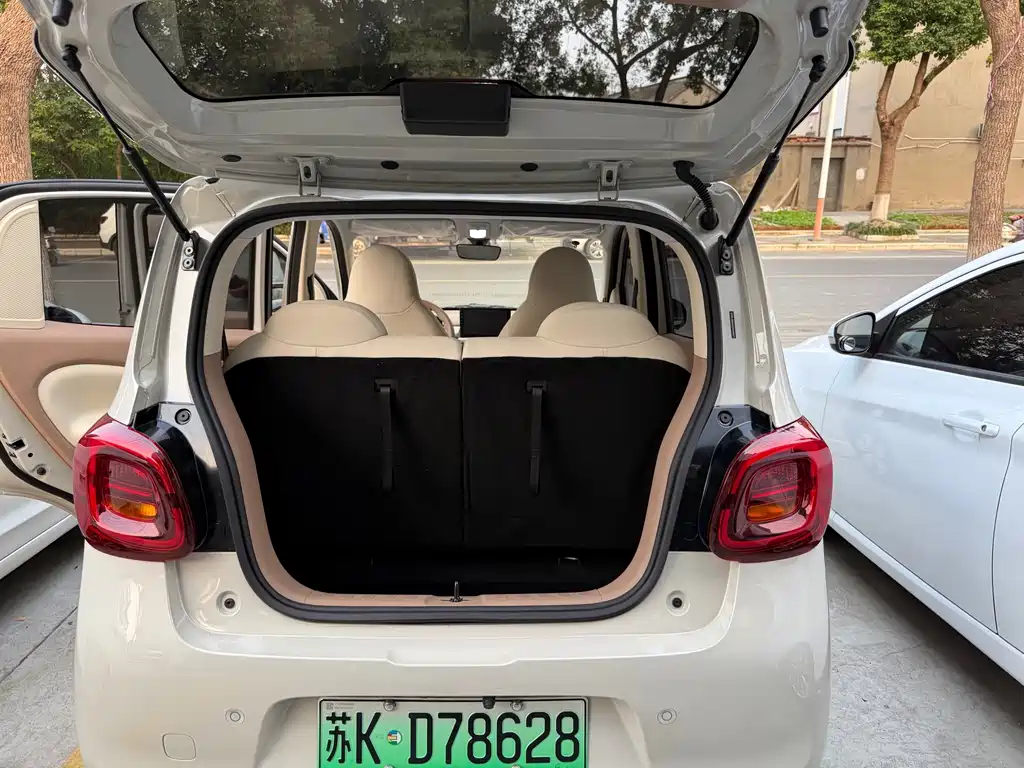 Wuling MINIEV — миниатюра 5