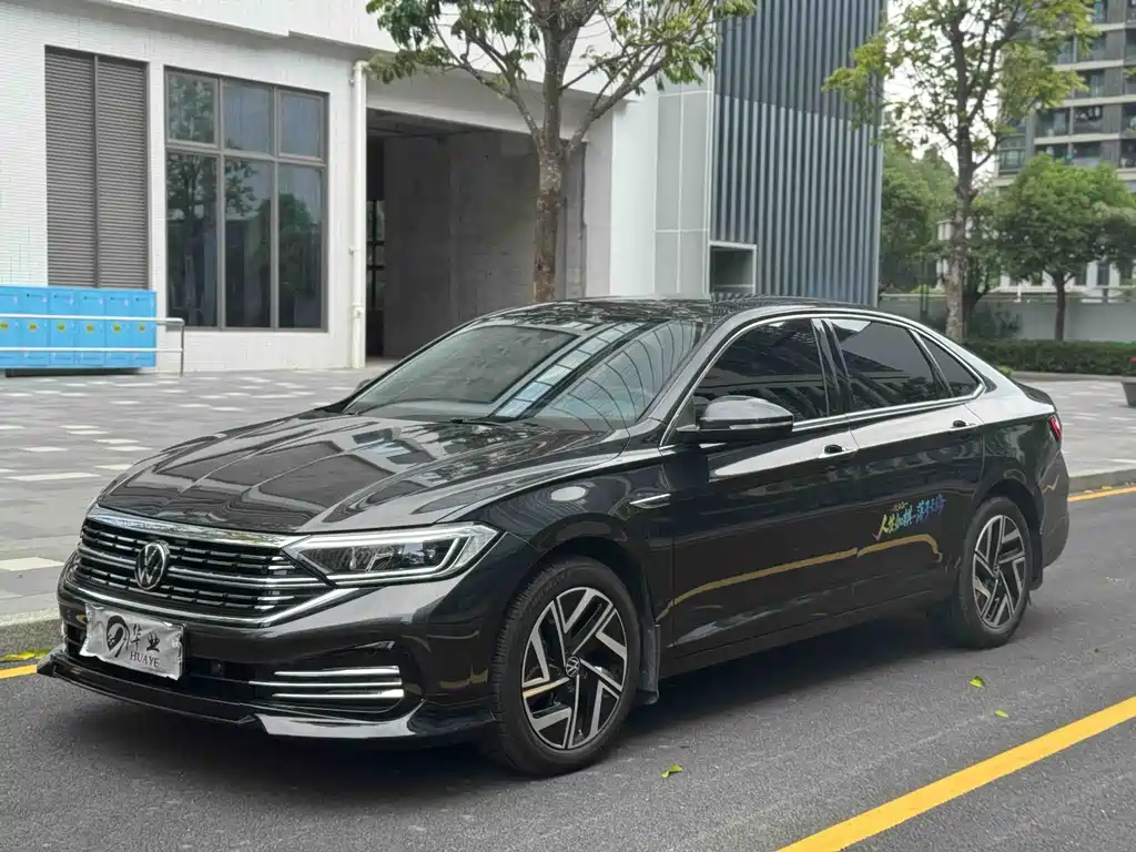 Volkswagen Sagitar 2023