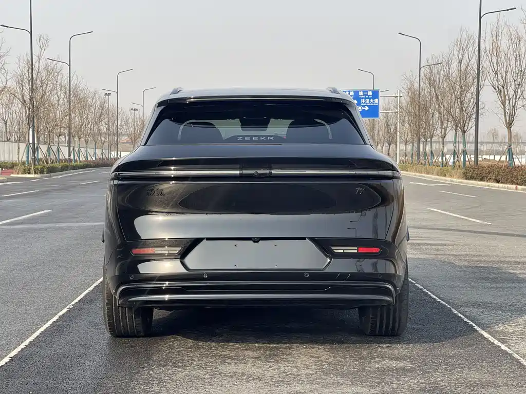 ZEEKR EXTREME KRYPTON 7X