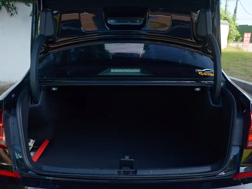 Volkswagen Passat — миниатюра 7