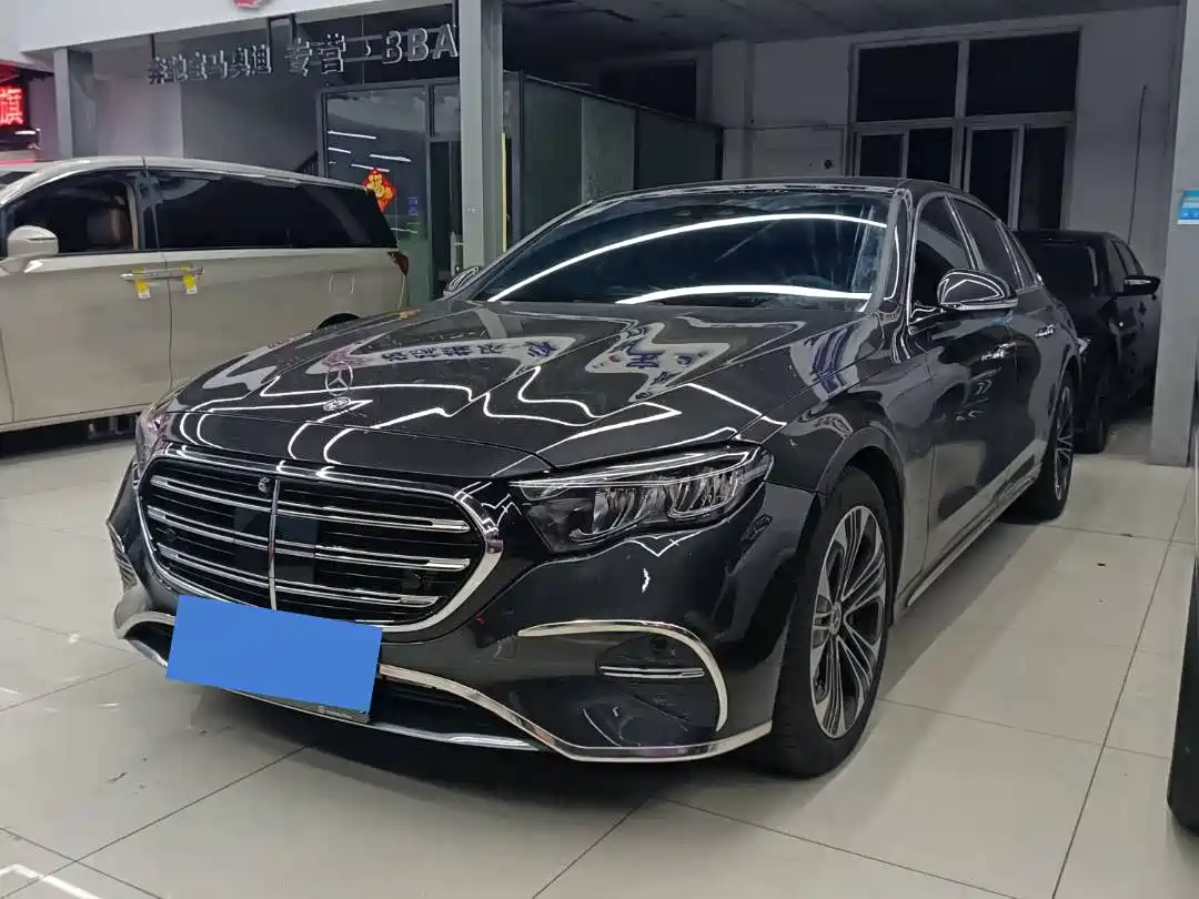 奔驰E级新能源 2024款 E 350 e L 插电式混合动力轿车 2026