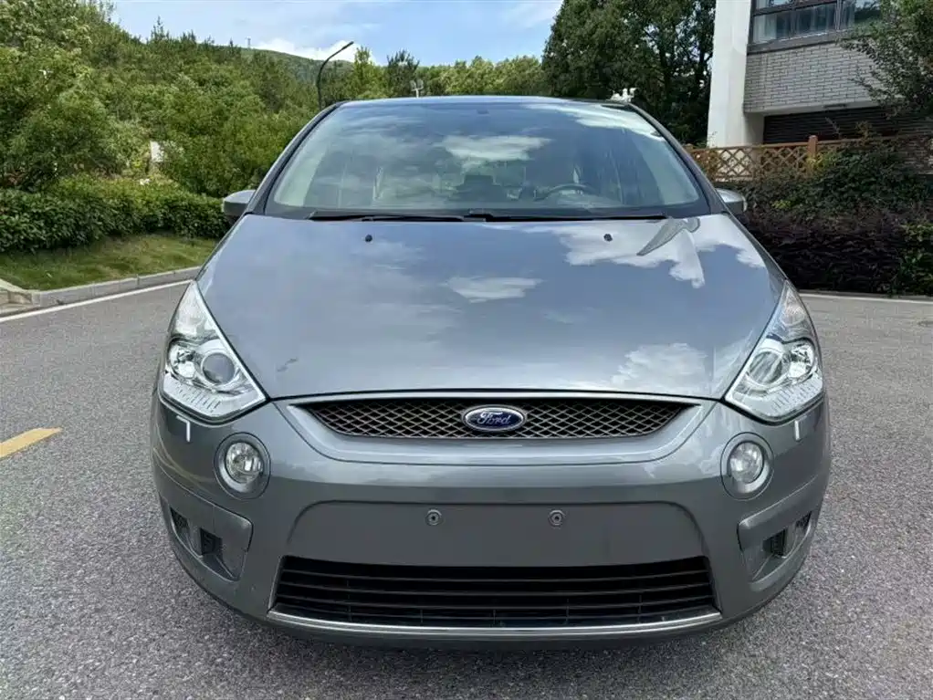 Ford Max 2014