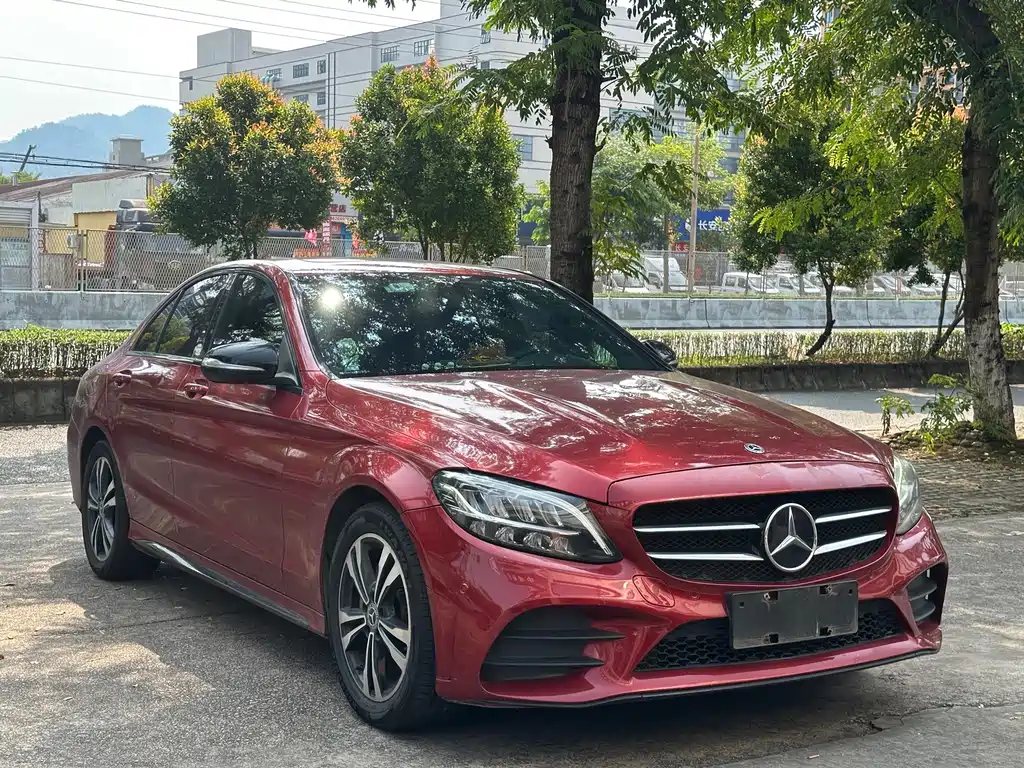 Mercedes-Benz C-Class — миниатюра 3