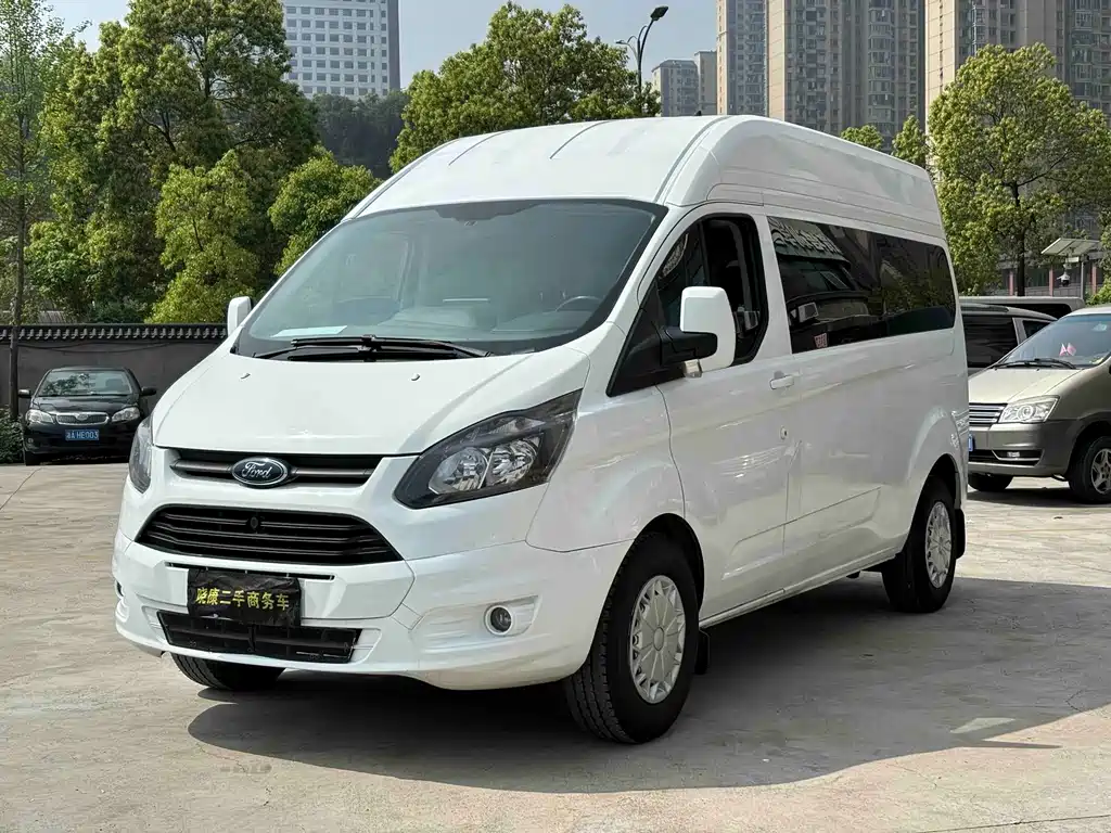 Ford Transit 2021
