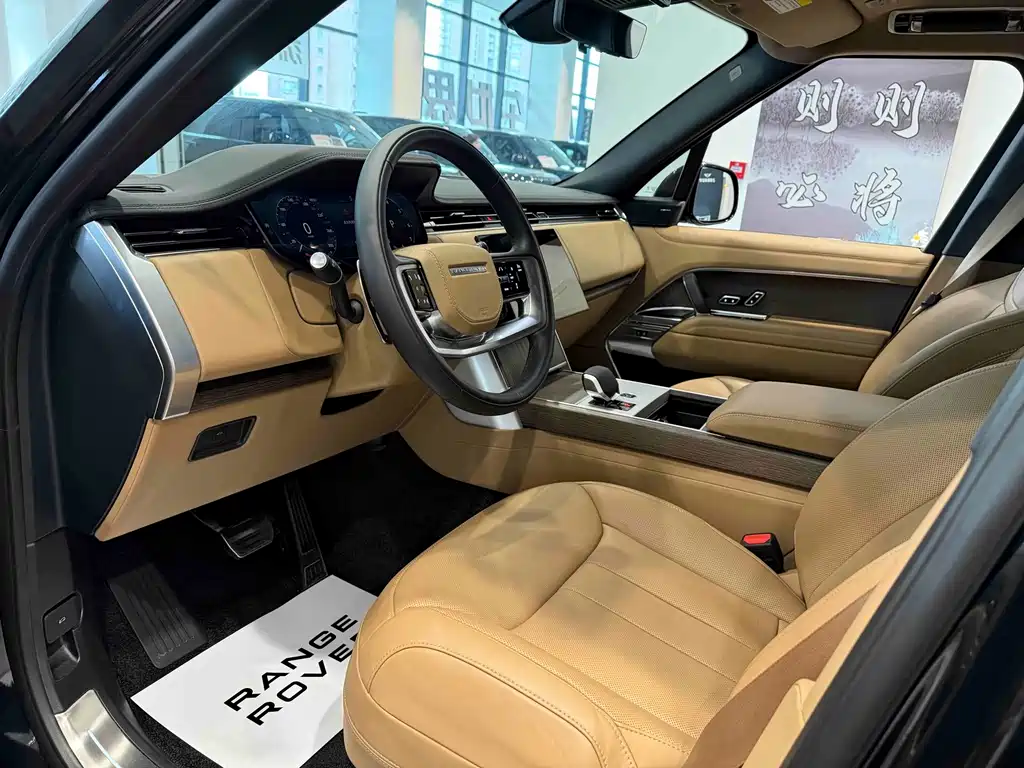 Land Rover Range Rover — миниатюра 7