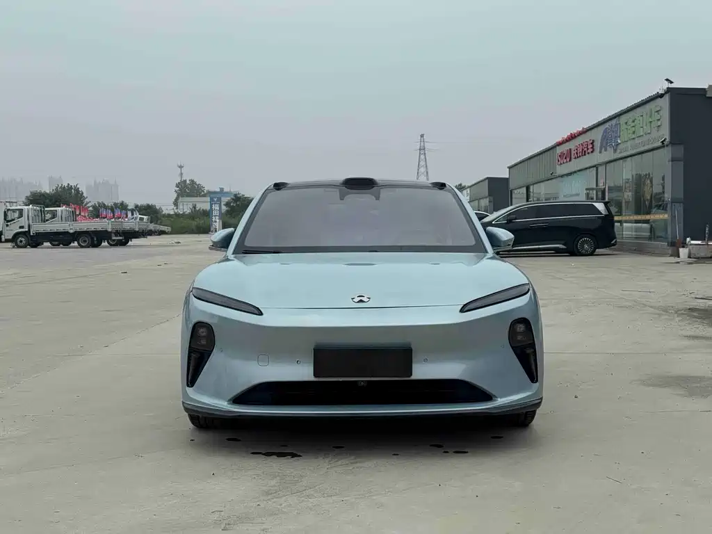 NIO ET5 — миниатюра 2