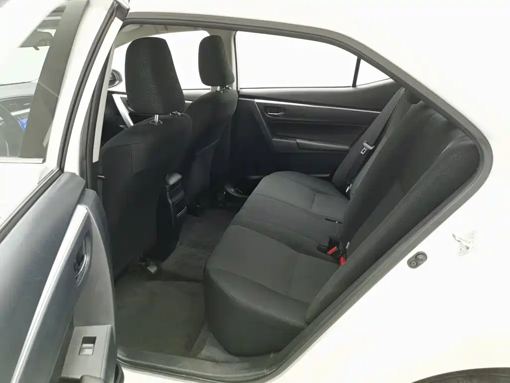 Toyota Corolla — миниатюра 15
